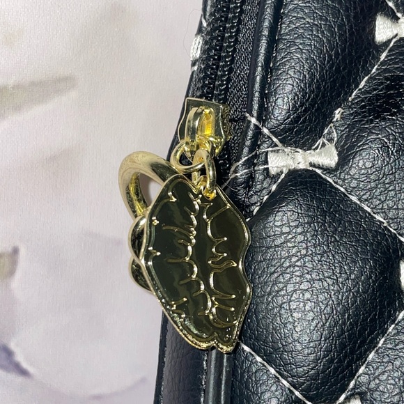 Luv Betsey Johnson Quilted Dome Satchel Triple Handle Crossbody Black White Pink - Picture 2 of 7